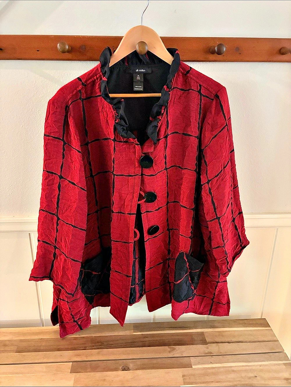 Ali Miles Women's Red & Black Geometric Jacket Size 2X Like New